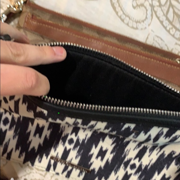 Large pouch - Picture 2 of 2